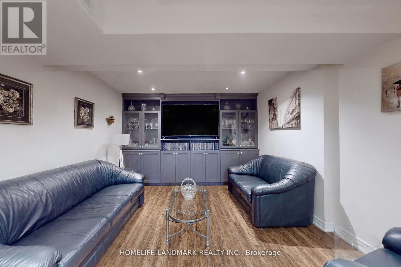 274 EDGEHILL DRIVE - 25