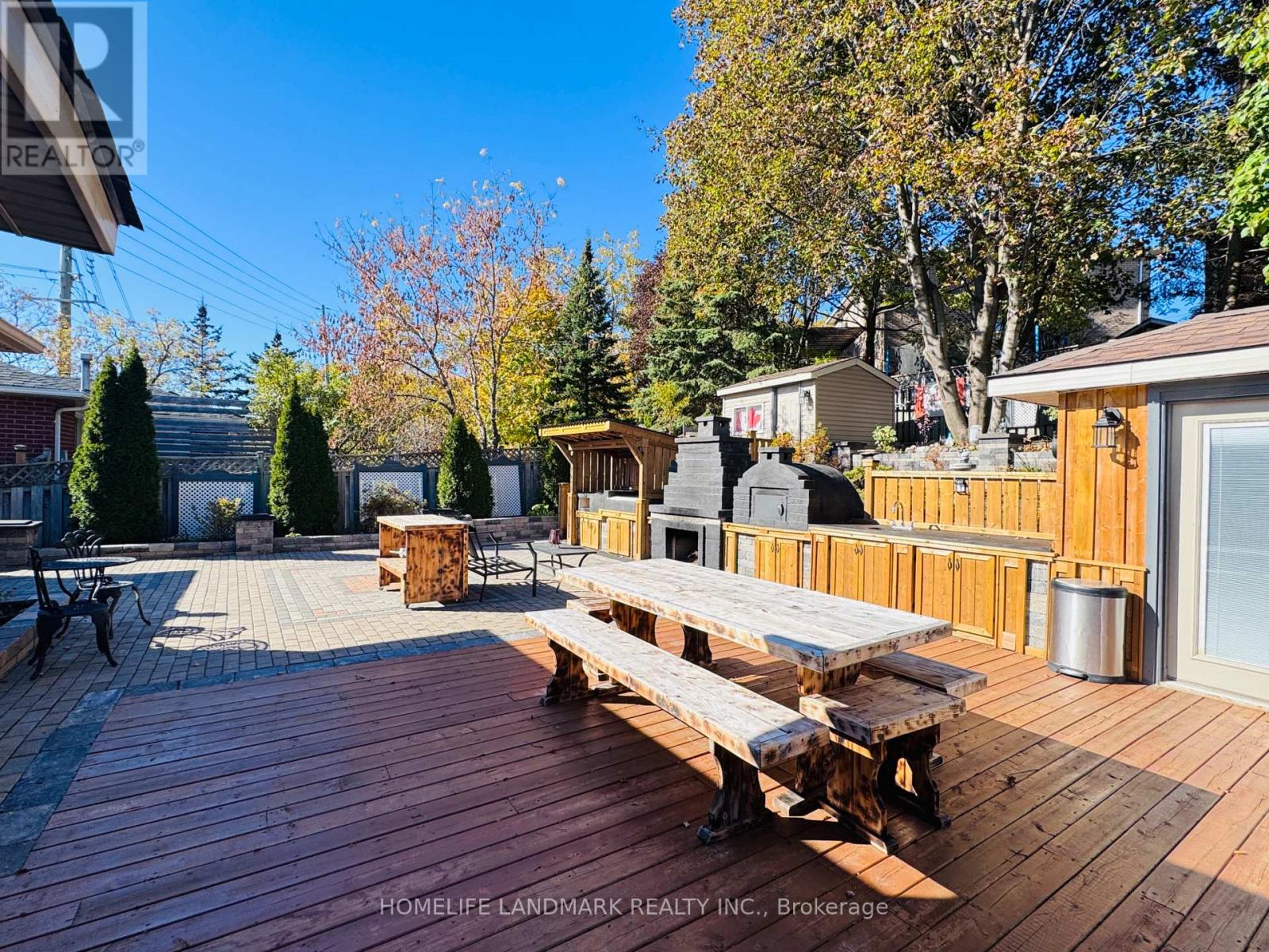 274 EDGEHILL DRIVE - 34