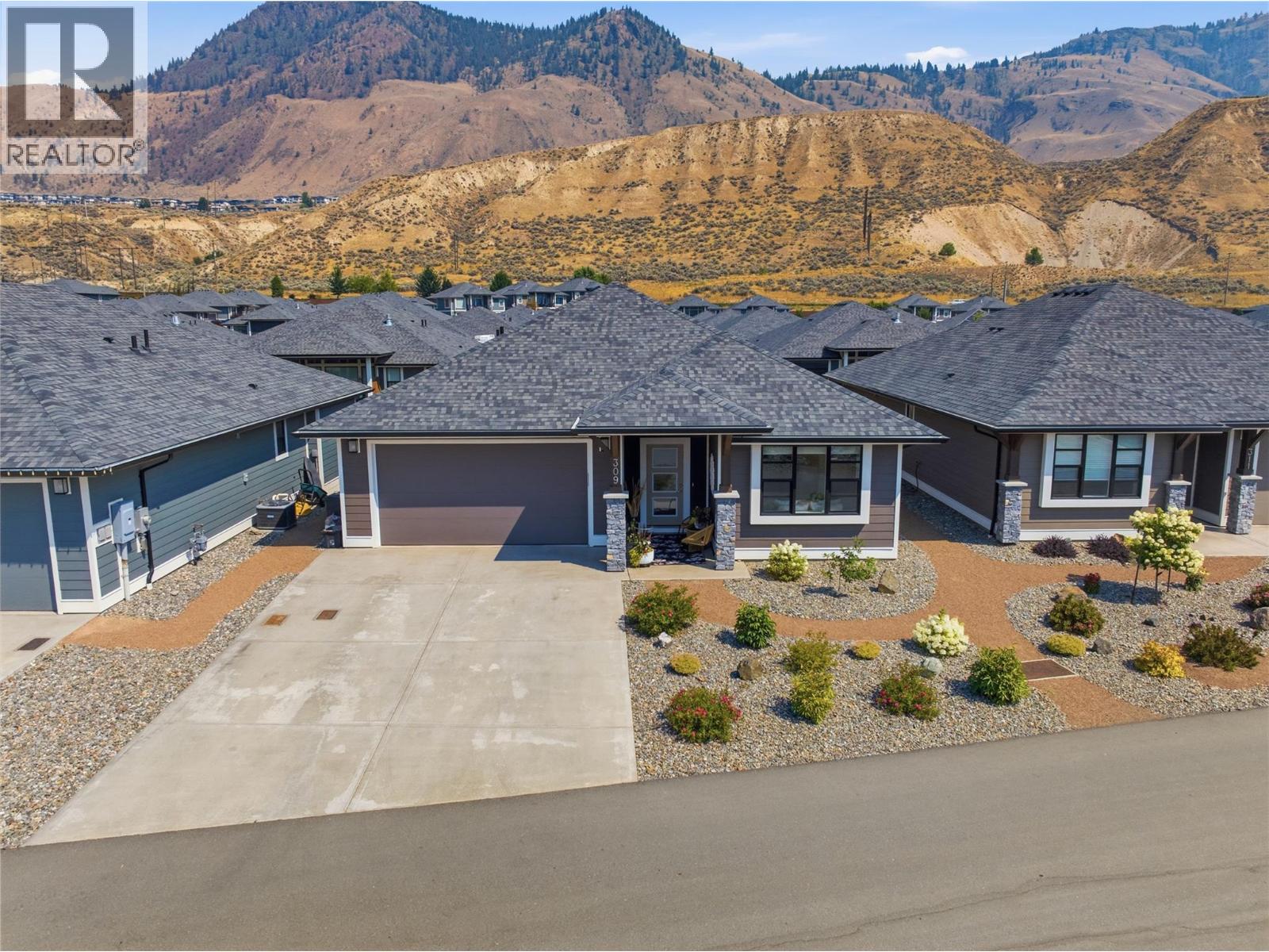 #309 641 SHUSWAP E Road - 53