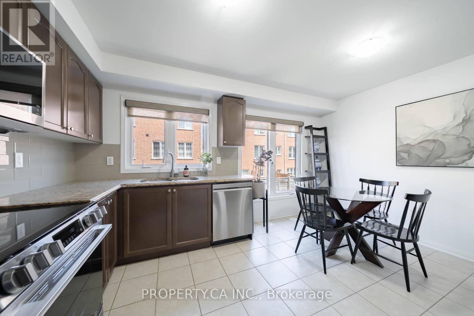 34 FERGUSON STREET - 17