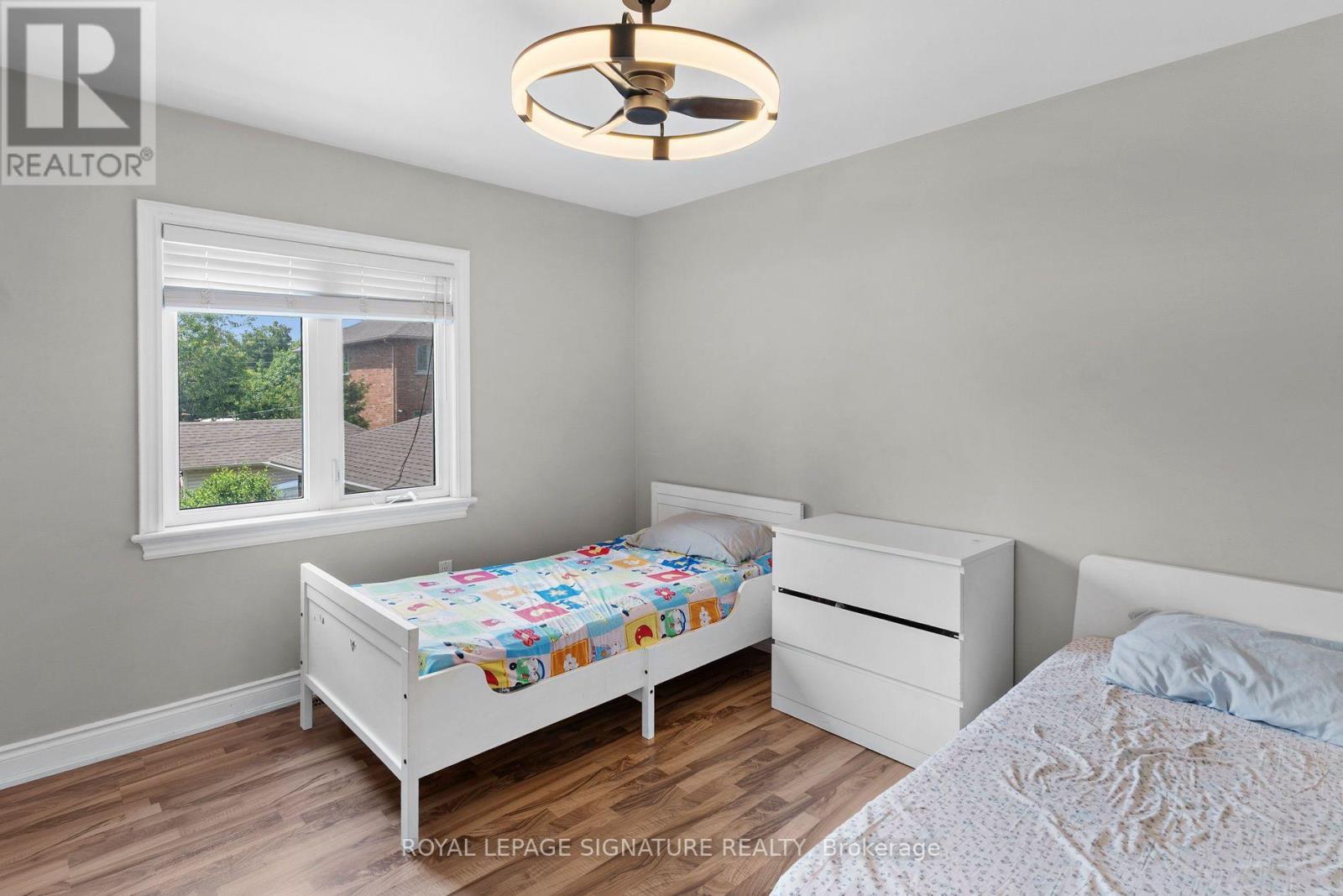 2904 RANGE LINE ROAD - 23