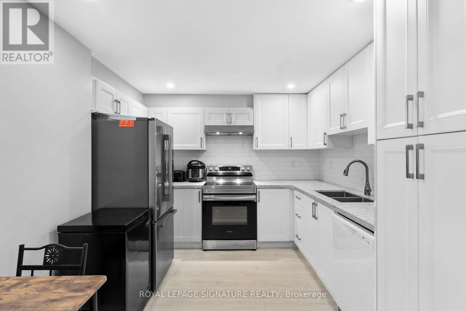 2904 RANGE LINE ROAD - 42