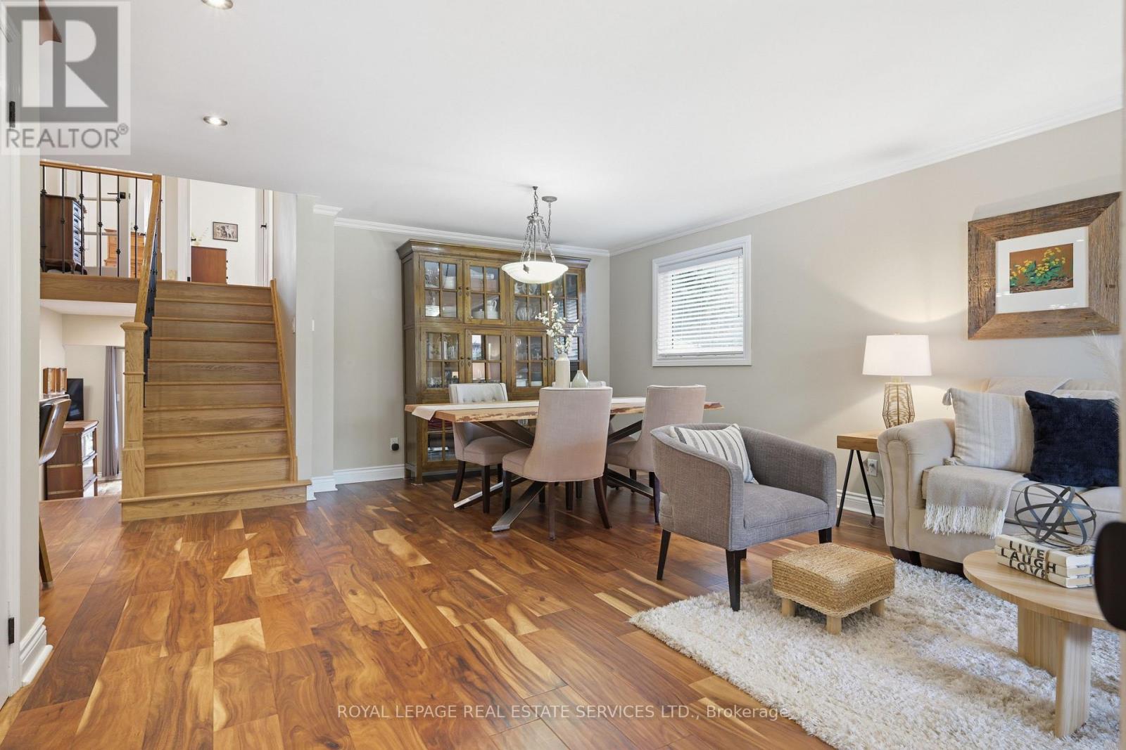 2035 PEN STREET - 7