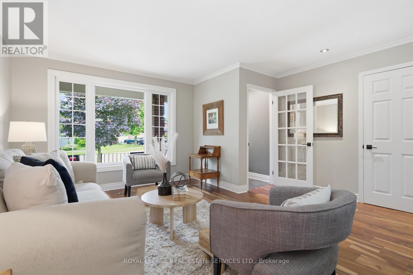 2035 PEN STREET - 9