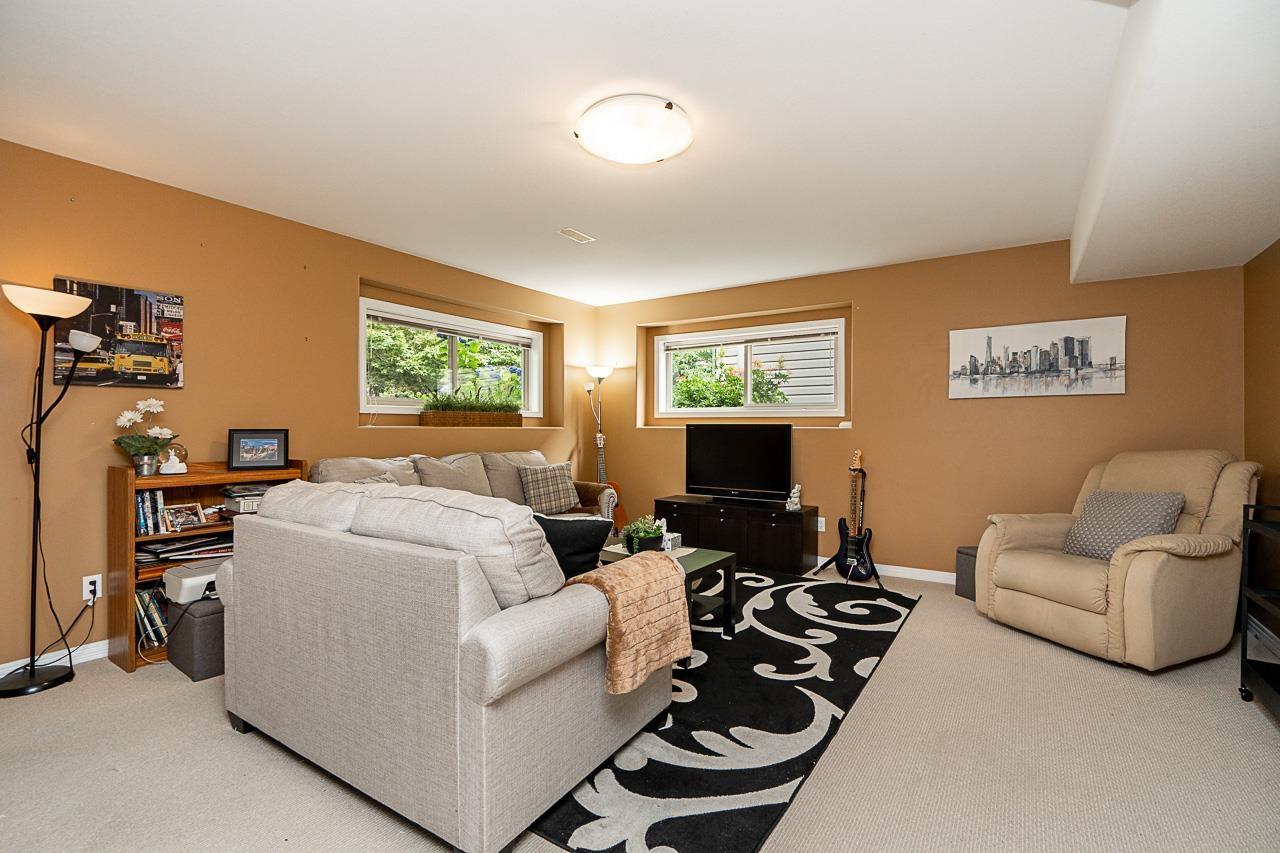 4 Bed, 3 Bath House for Sale in Abbotsford – 35 31517 SPUR AVENUE, Abbotsford – MLS# R3148093 - Image 9