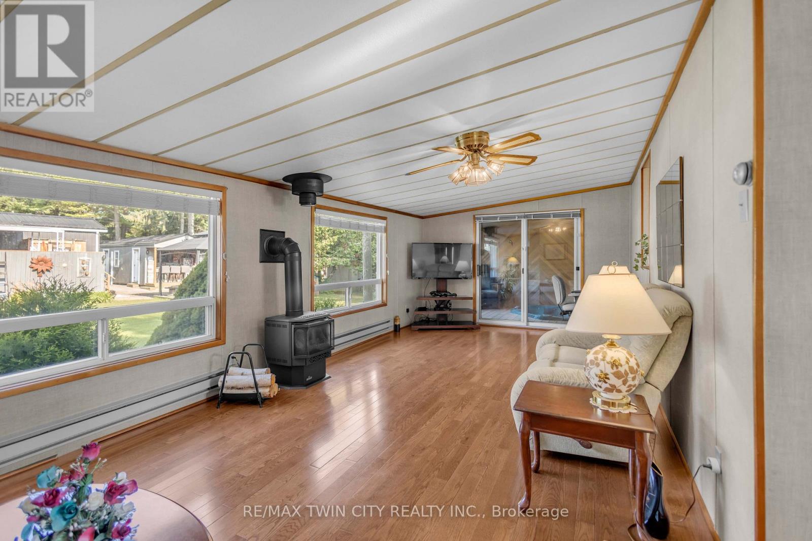 #505 673 BRANT WATERLOO ROAD - Image 13