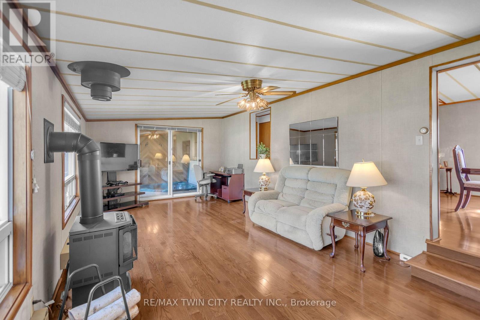#505 673 BRANT WATERLOO ROAD - Image 14
