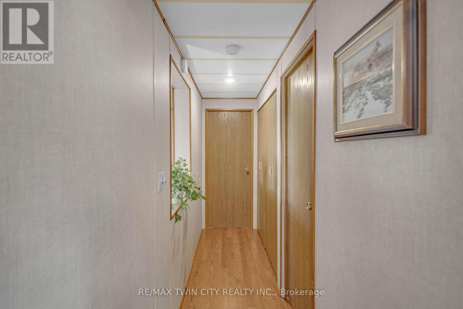 #505 673 BRANT WATERLOO ROAD - Image 20