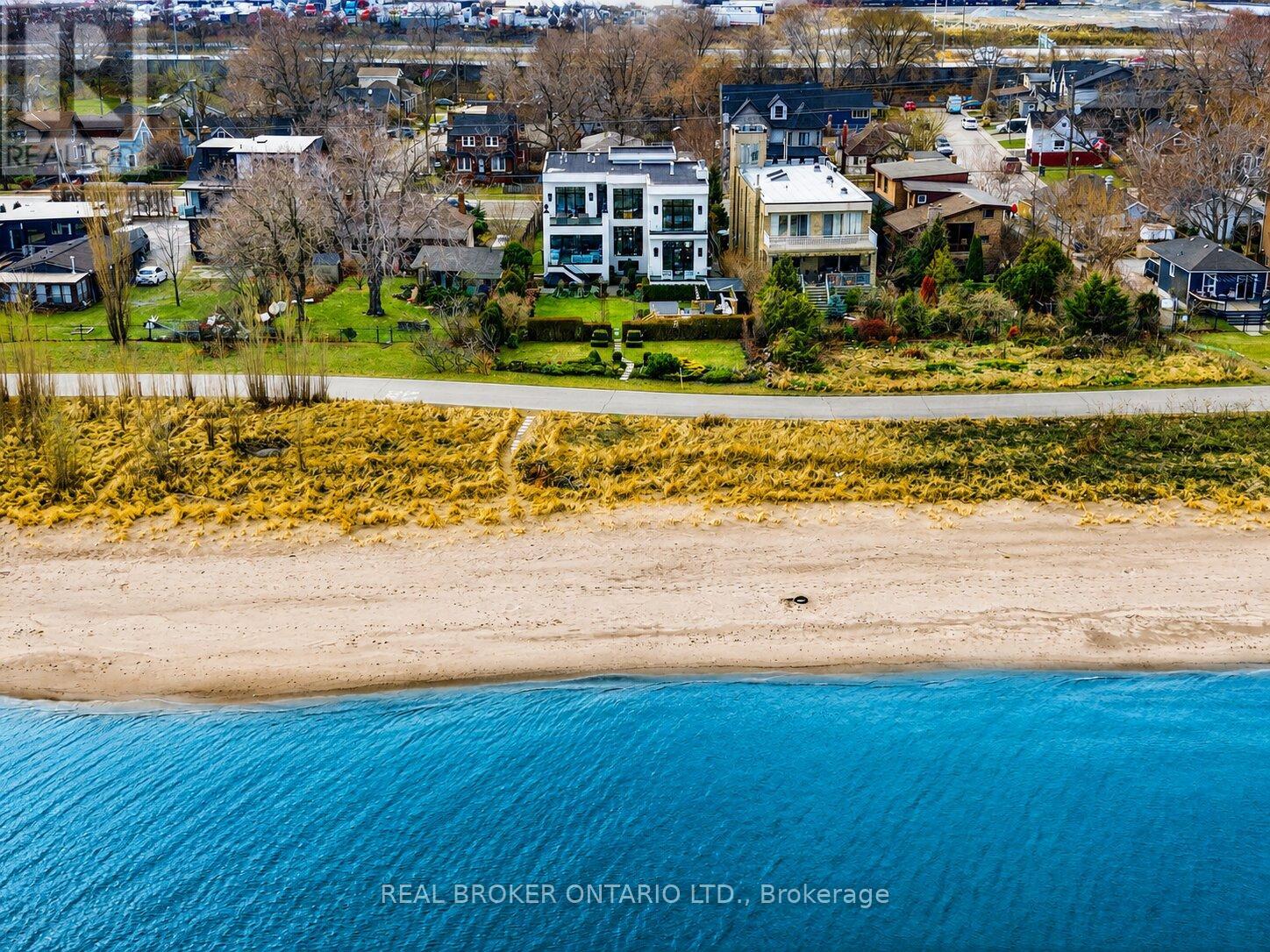 711 BEACH BOULEVARD - 2