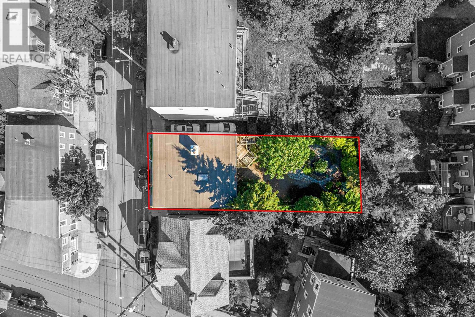 2048 Creighton Street - 38