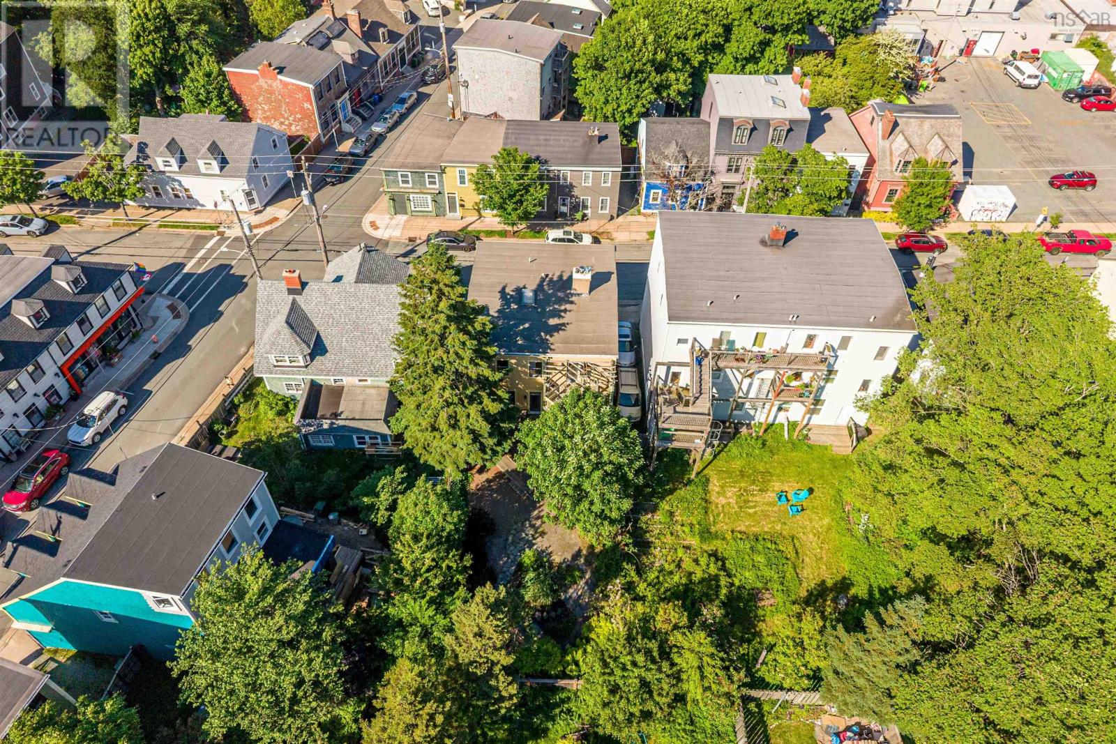 2048 Creighton Street - 45