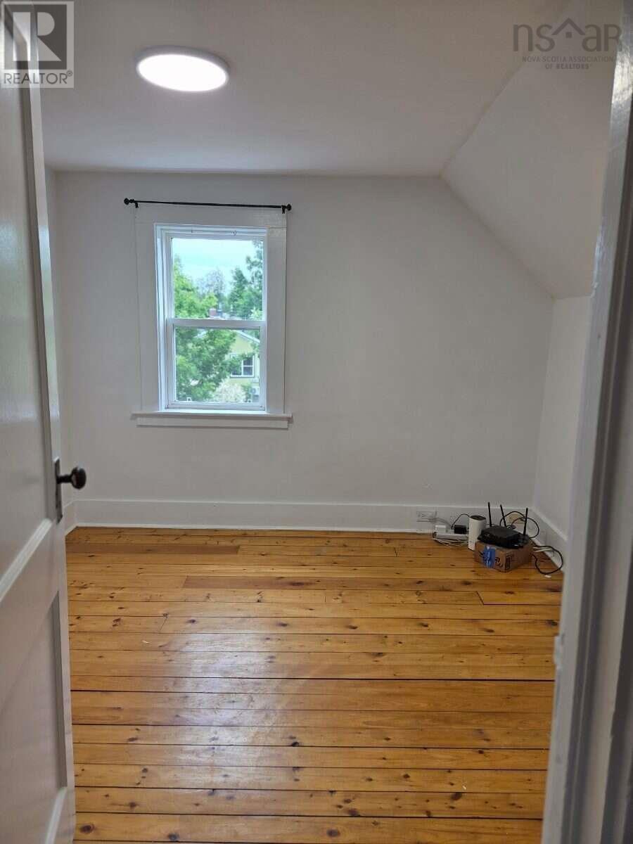 16 School Street - Image 6
