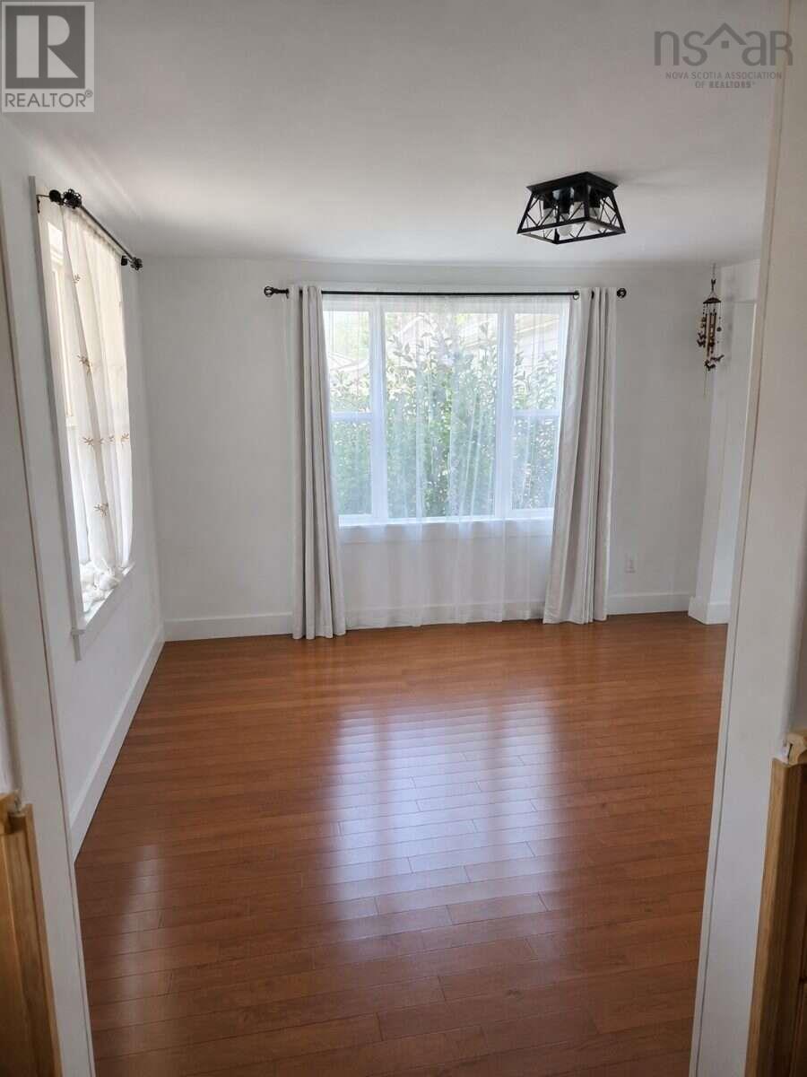 16 School Street - Image 11