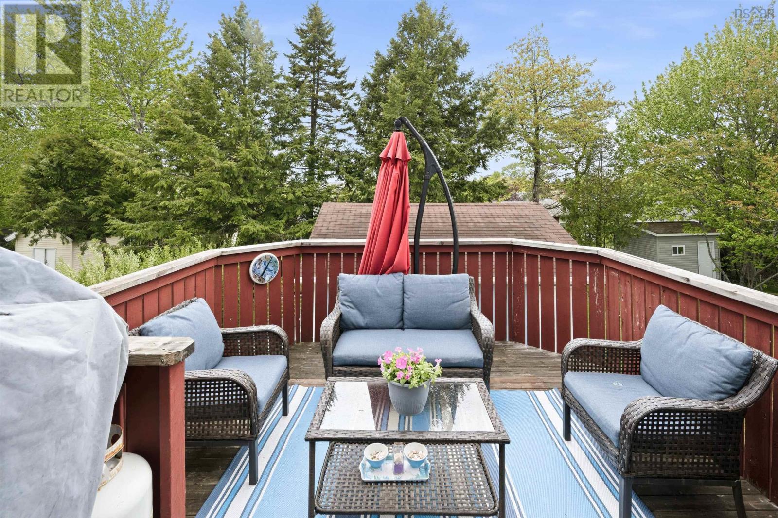 54 Cartier Crescent - 45