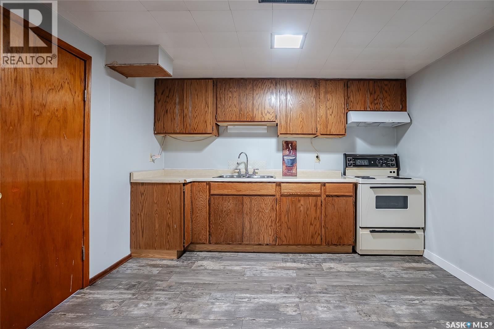 1309 I AVENUE N - 20
