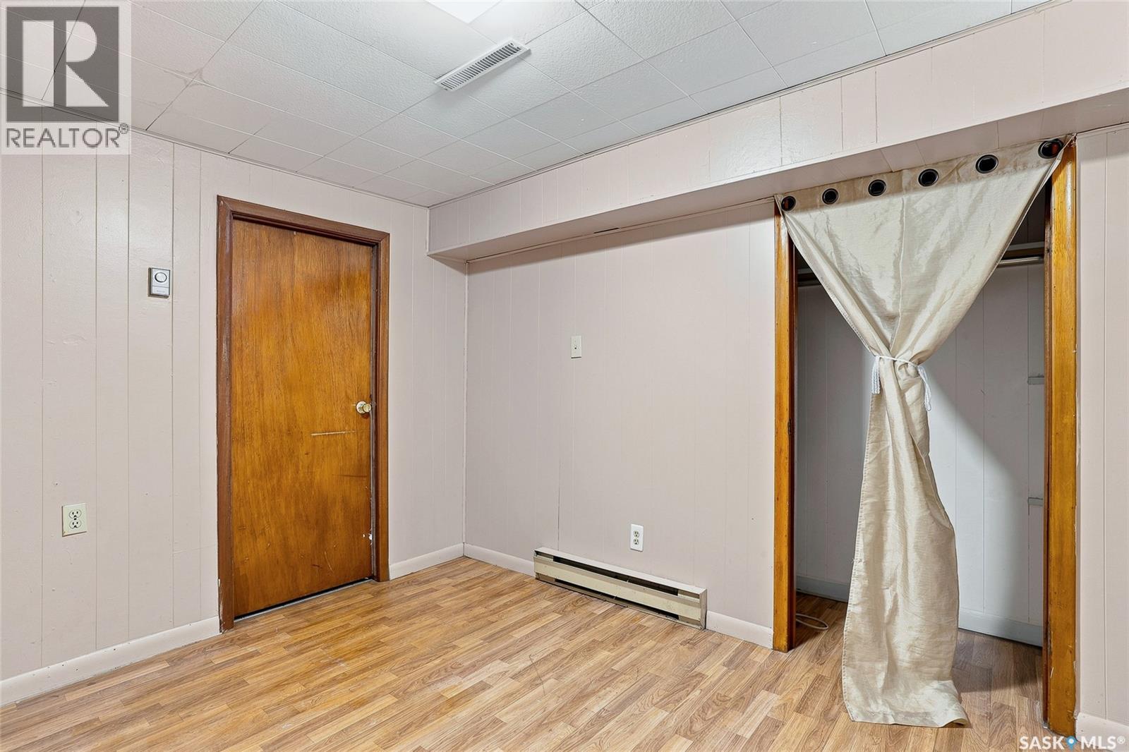 1309 I AVENUE N - 28