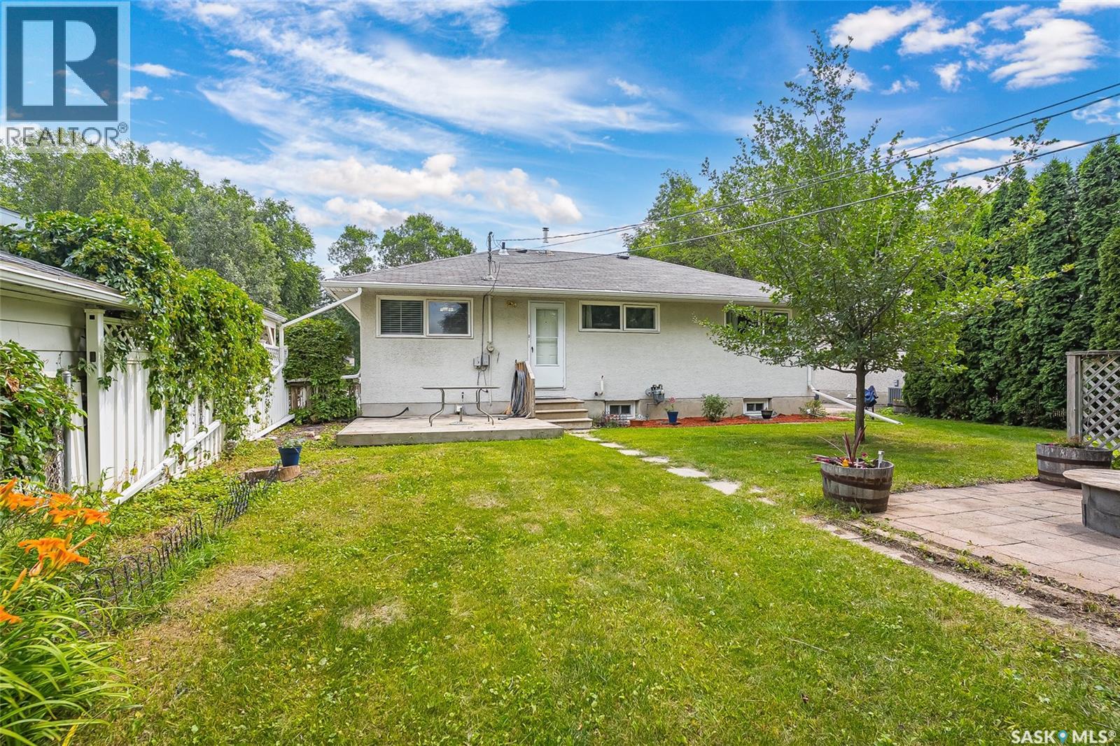 1309 I AVENUE N - 34