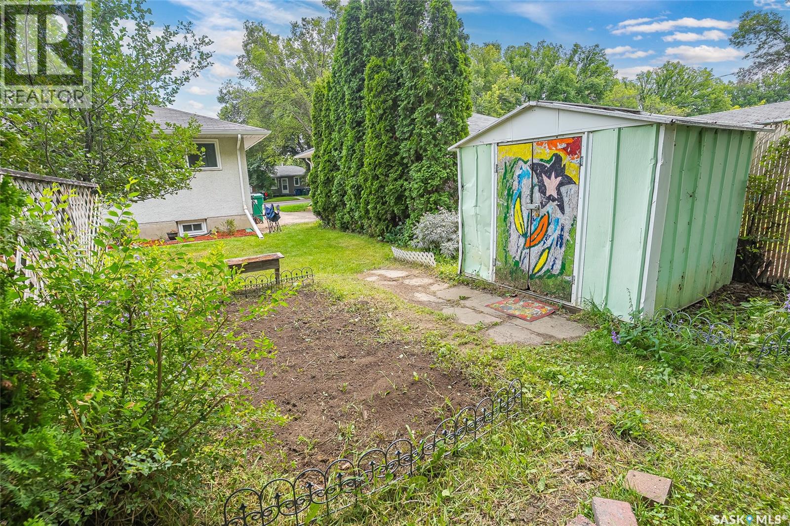 1309 I AVENUE N - 35