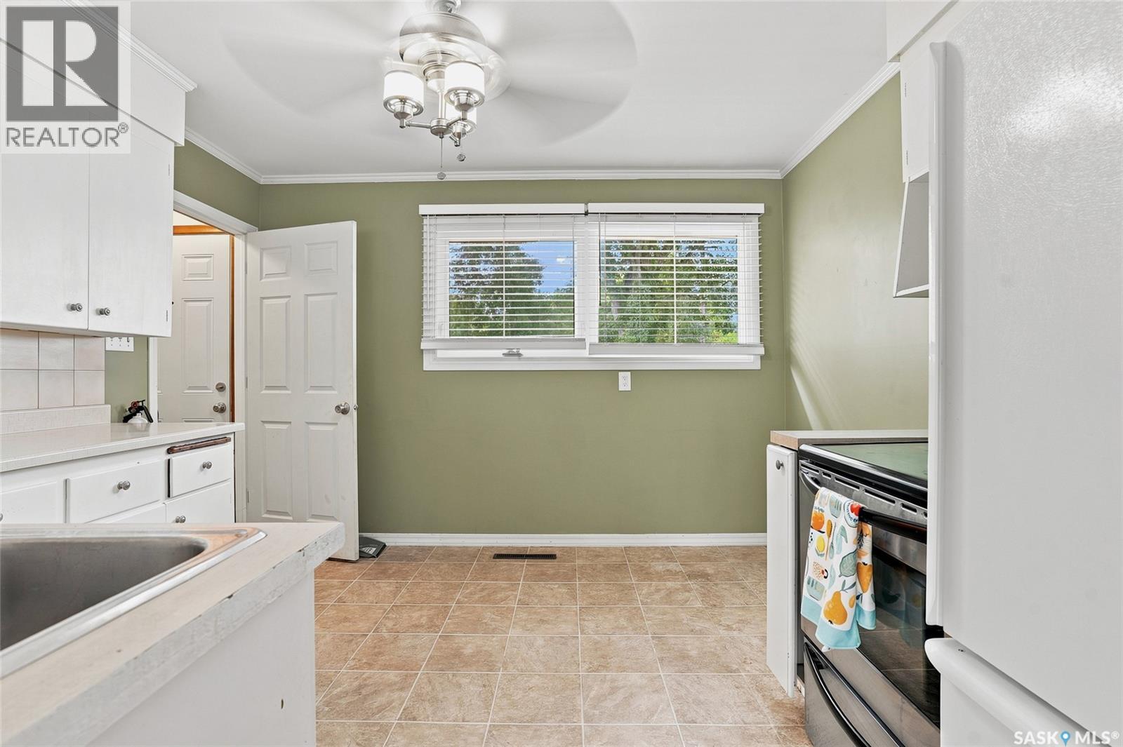 1309 I AVENUE N - 7