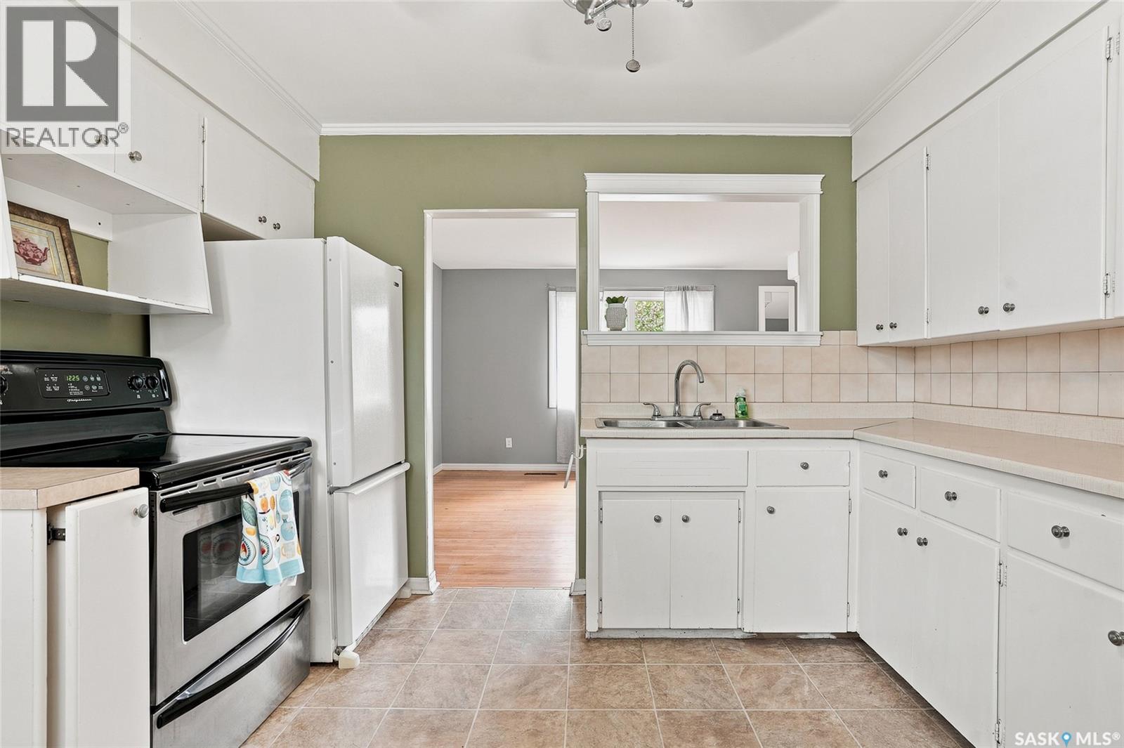1309 I AVENUE N - 8