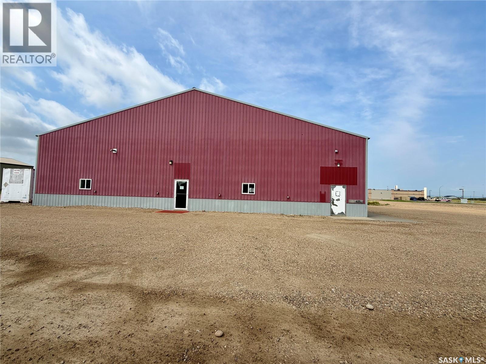 425 7th STREET W, Shaunavon — photo 2