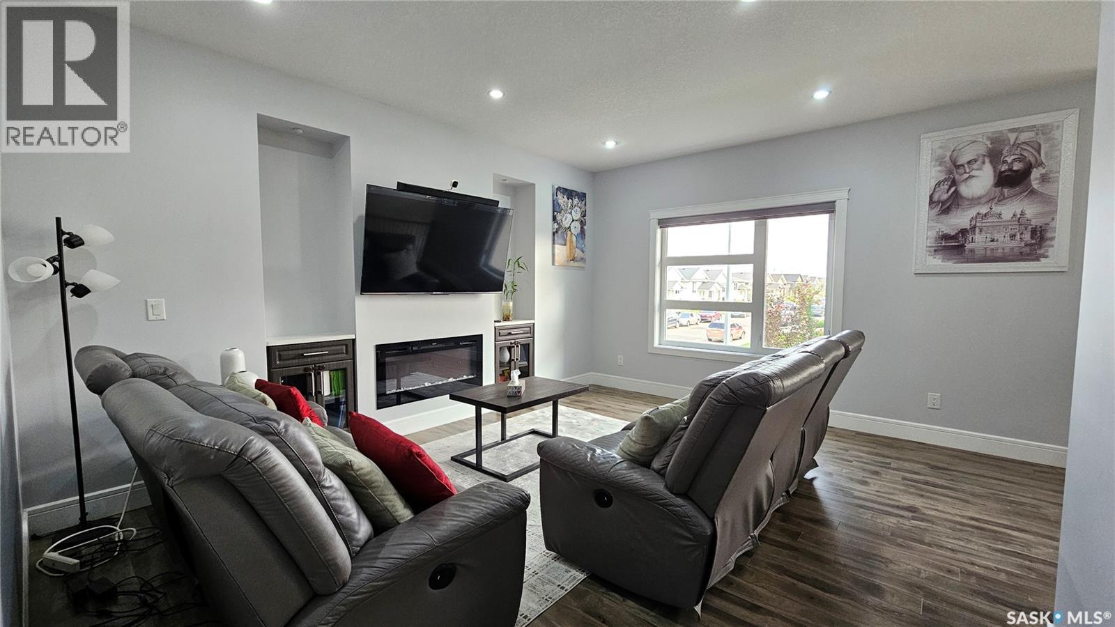 126 Bolstad WAY, Saskatoon — photo 3