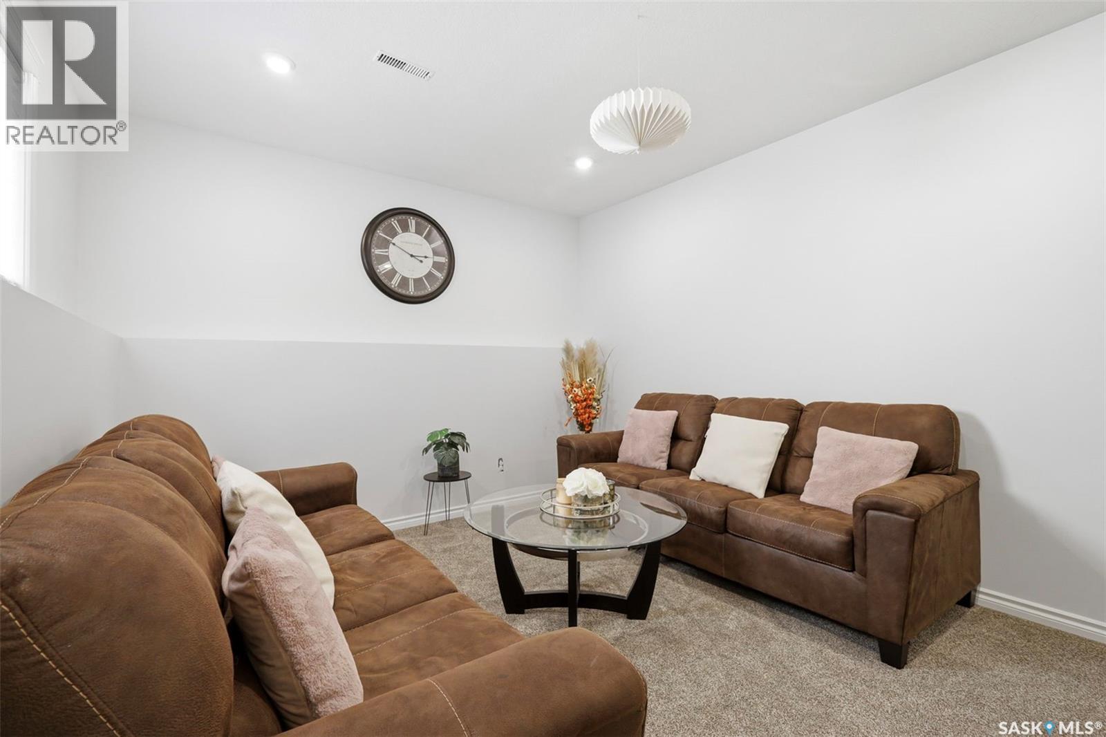 351 Kolynchuk MANOR - 26
