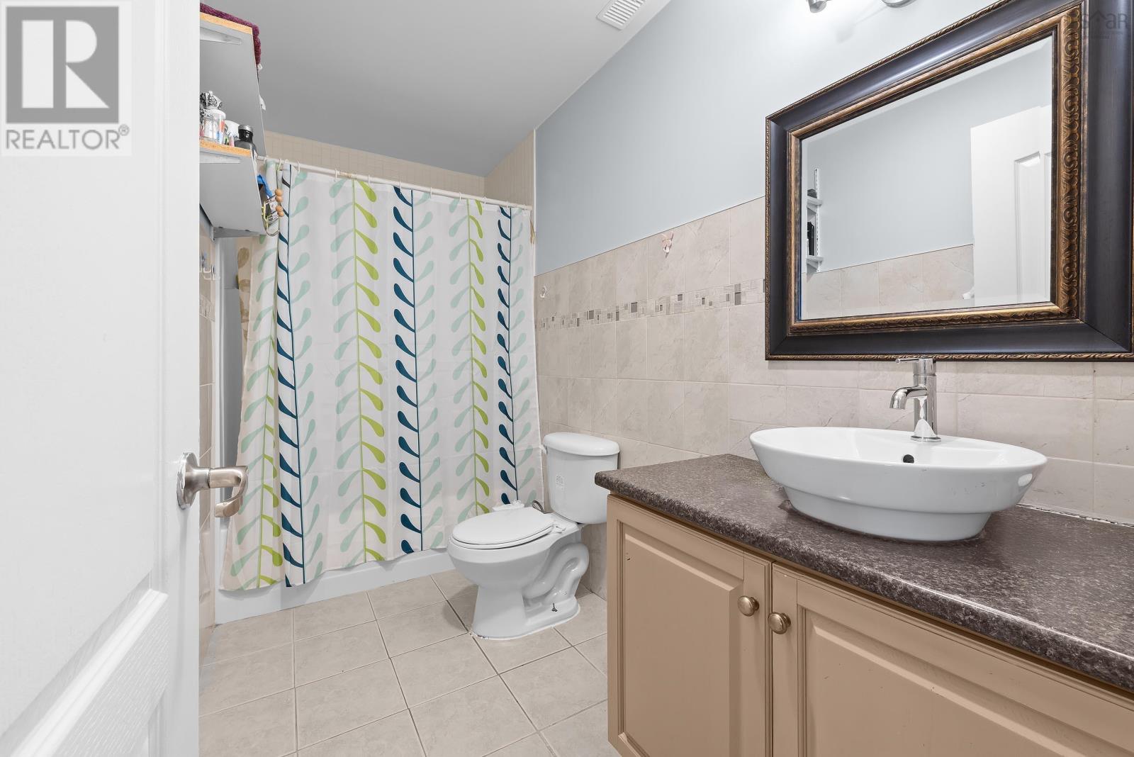 31 Transom Drive - 32