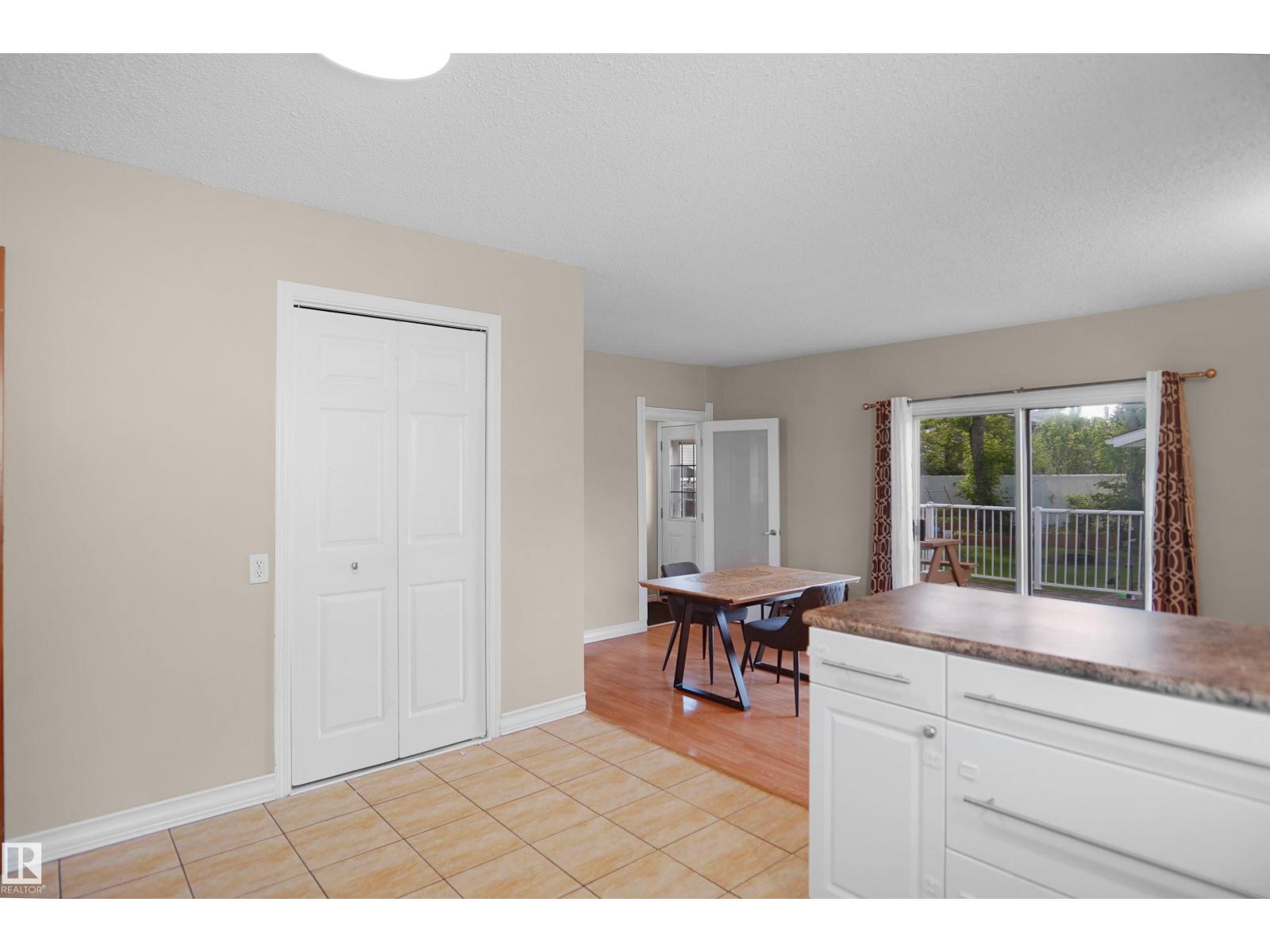 13524 26 ST NW - 8