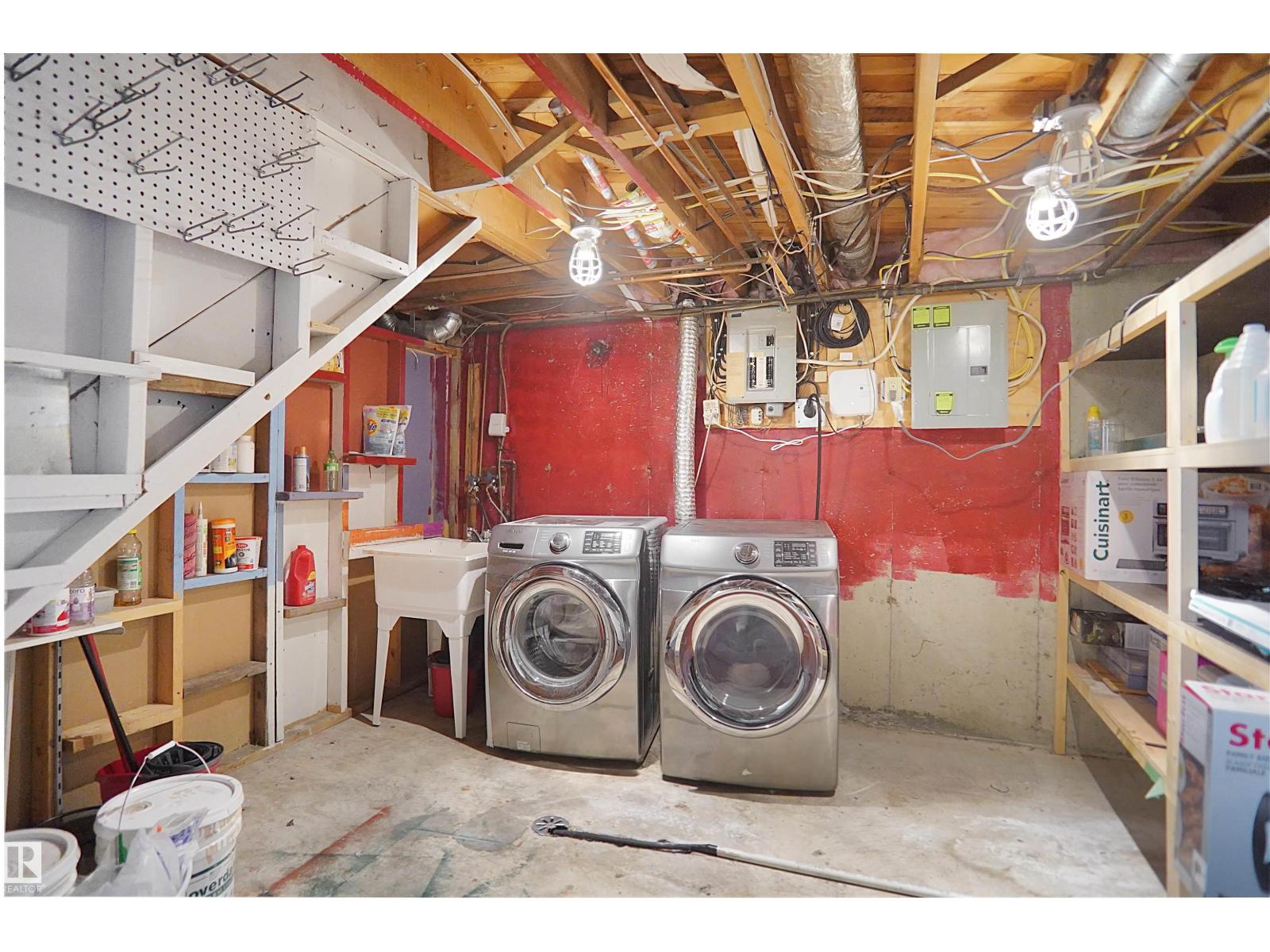 13524 26 ST NW - 34