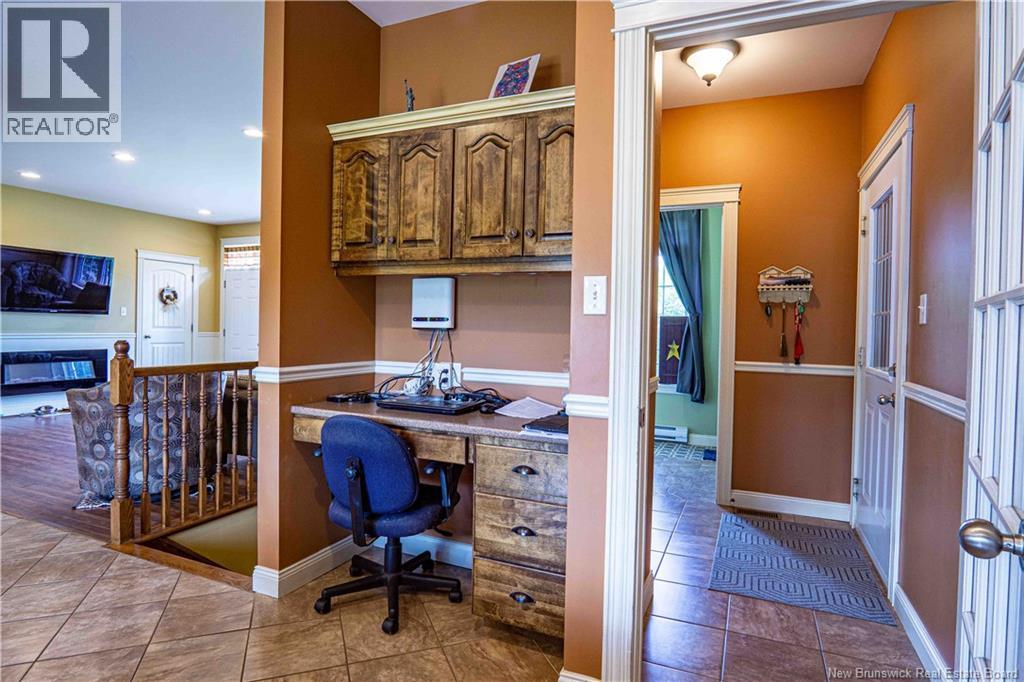 87 Dexter Crescent - Image 22