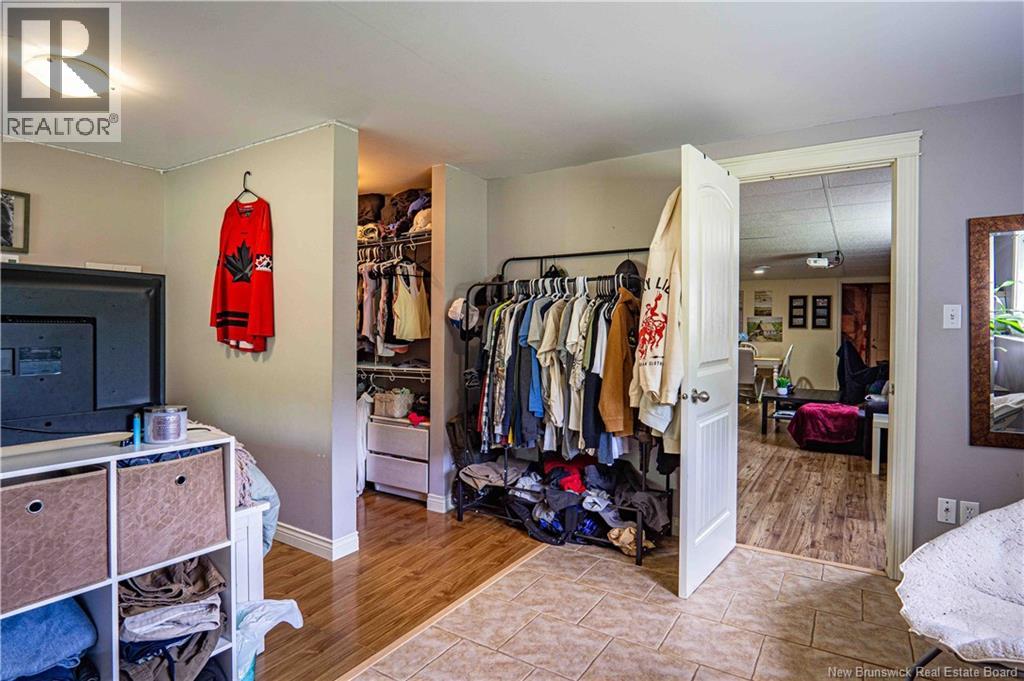 87 Dexter Crescent - Image 38