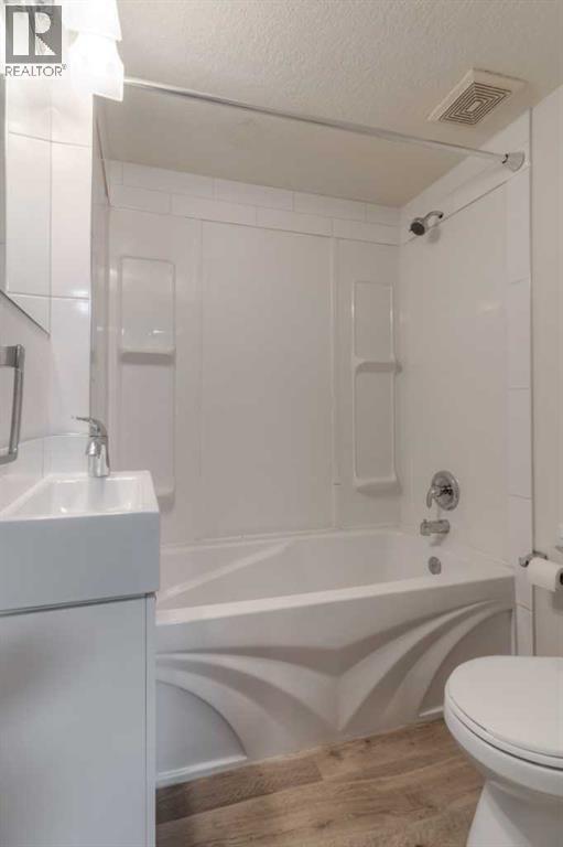 830 9 Street N - 31