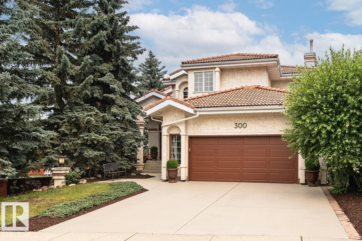 300 FERRIS WY NW - 1