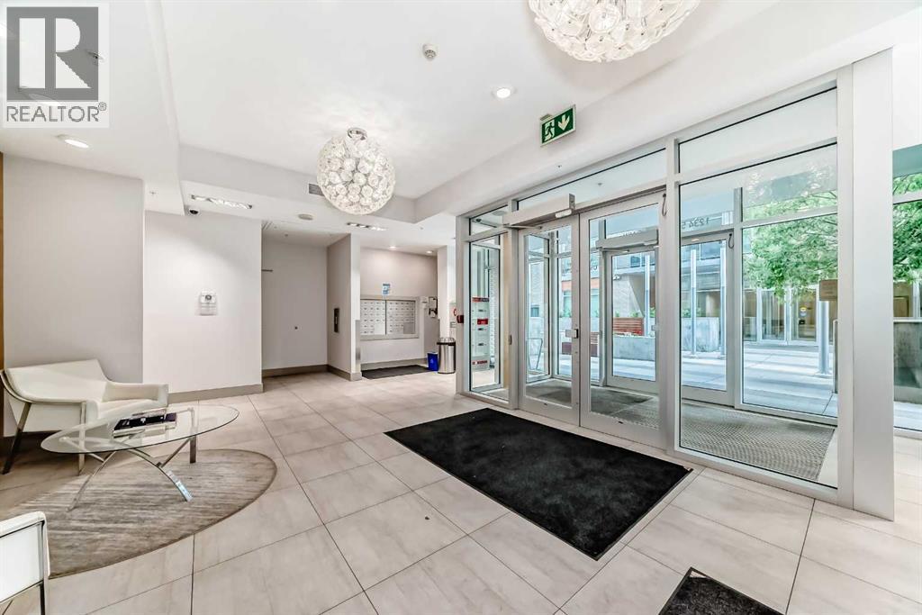 #2105 1234 5 Avenue NW - 21