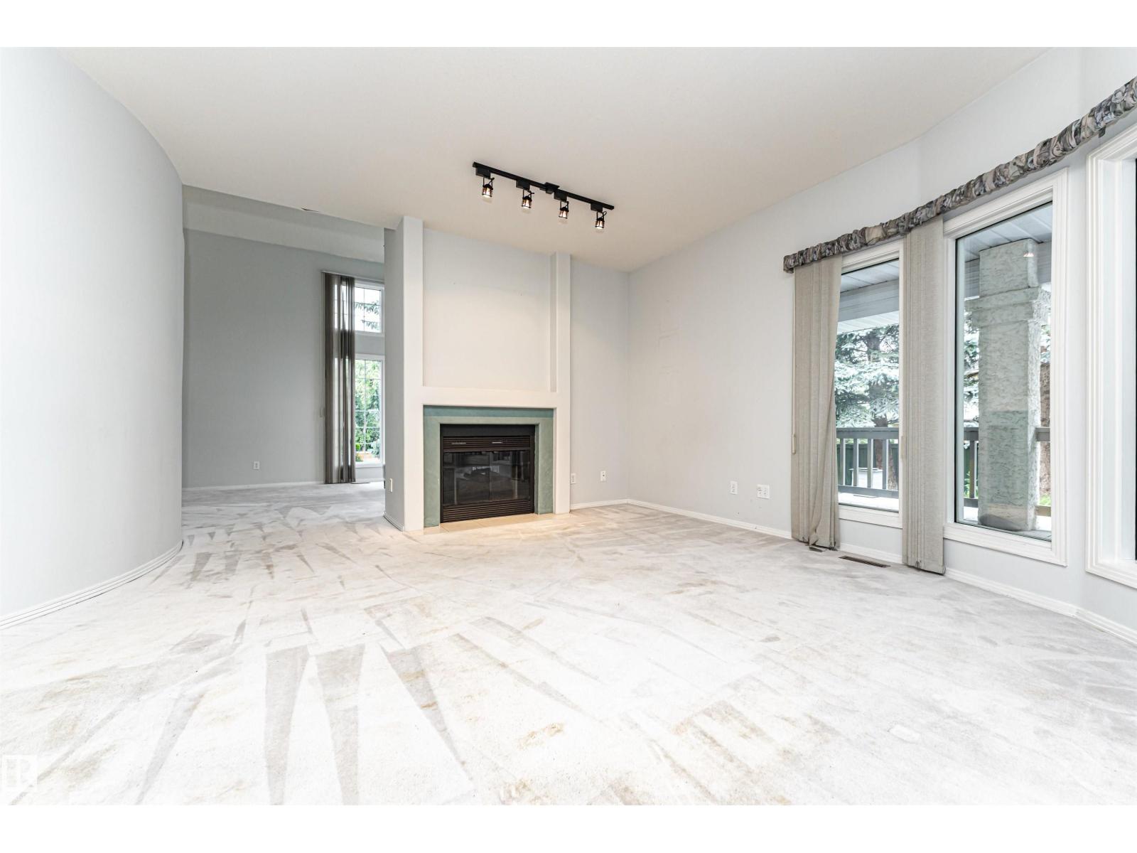 300 FERRIS WY NW - 27