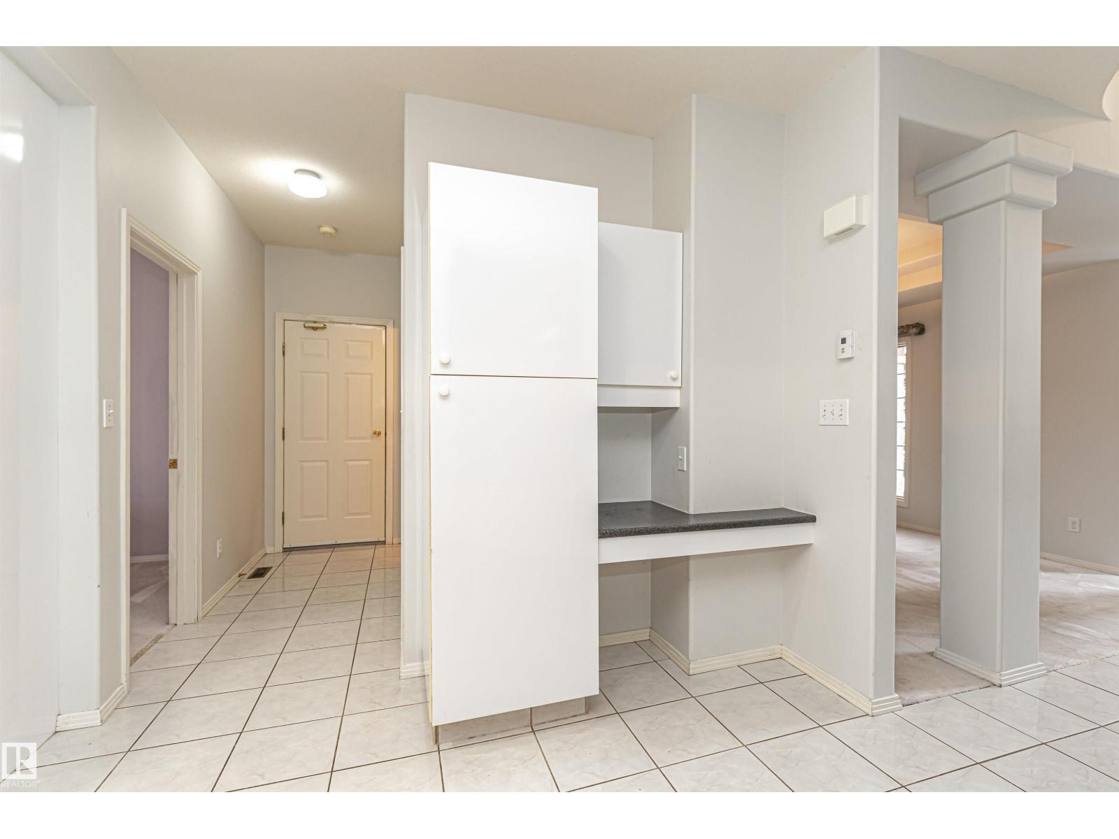 300 FERRIS WY NW - 32