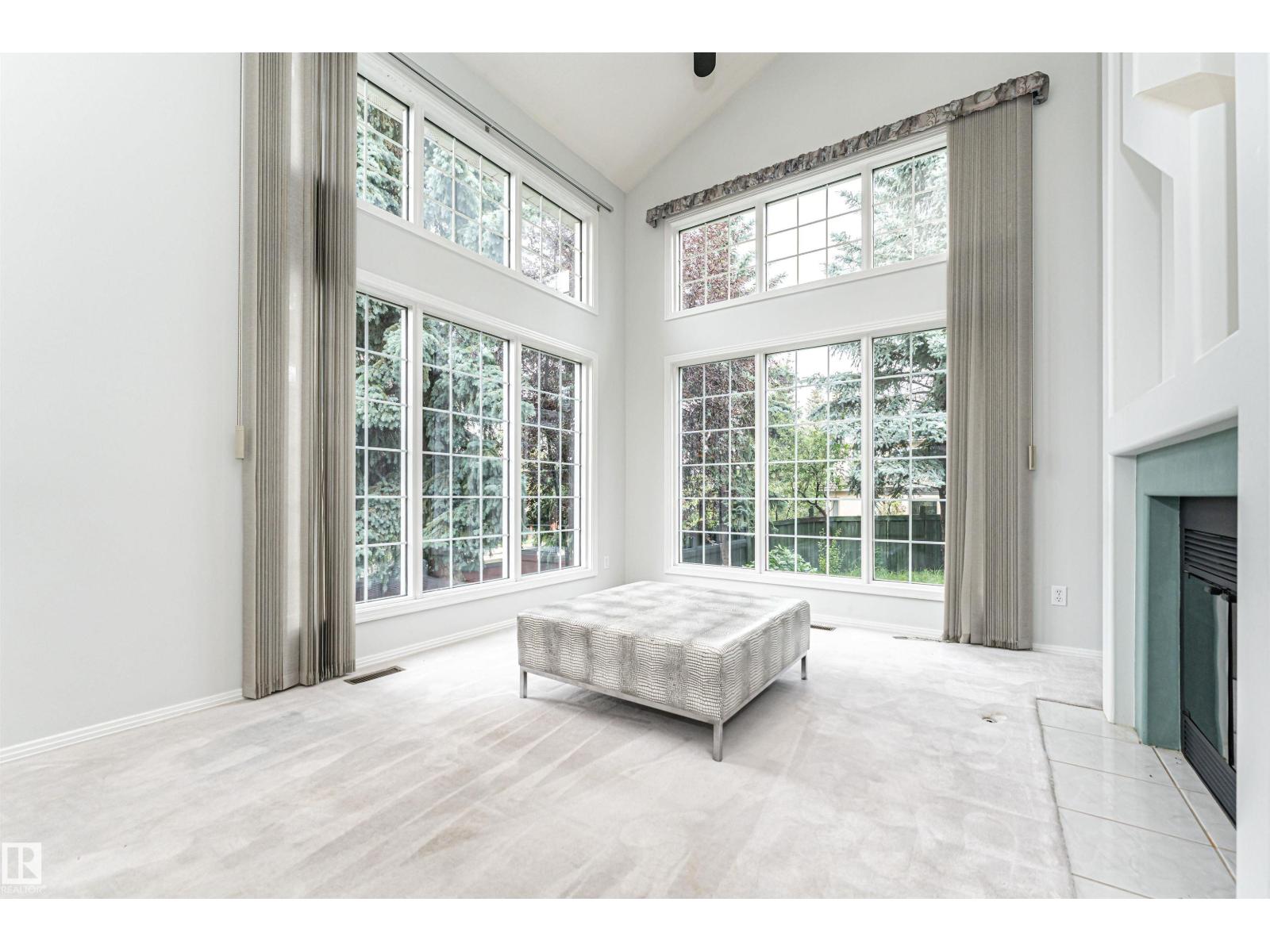 300 FERRIS WY NW - 22