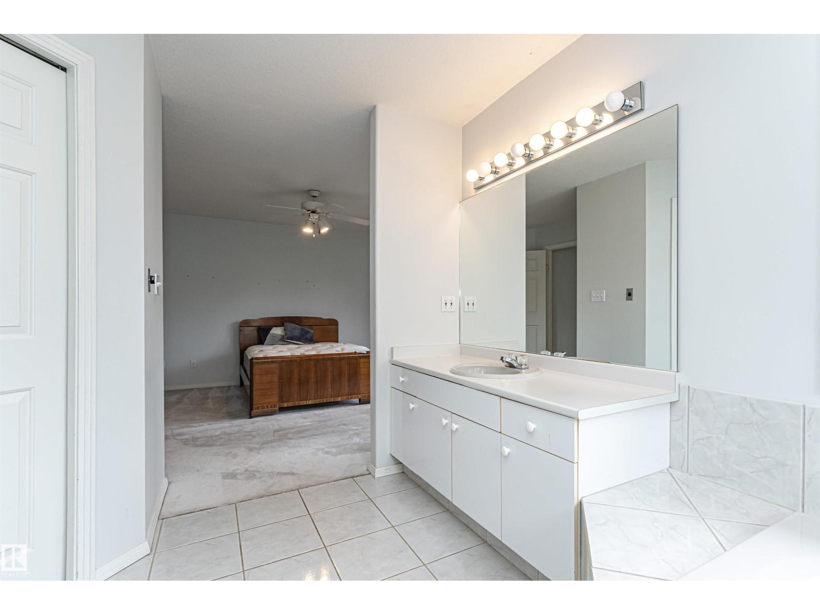 300 FERRIS WY NW - 41