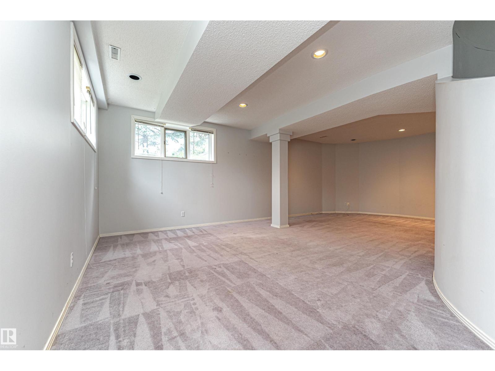 300 FERRIS WY NW - 49