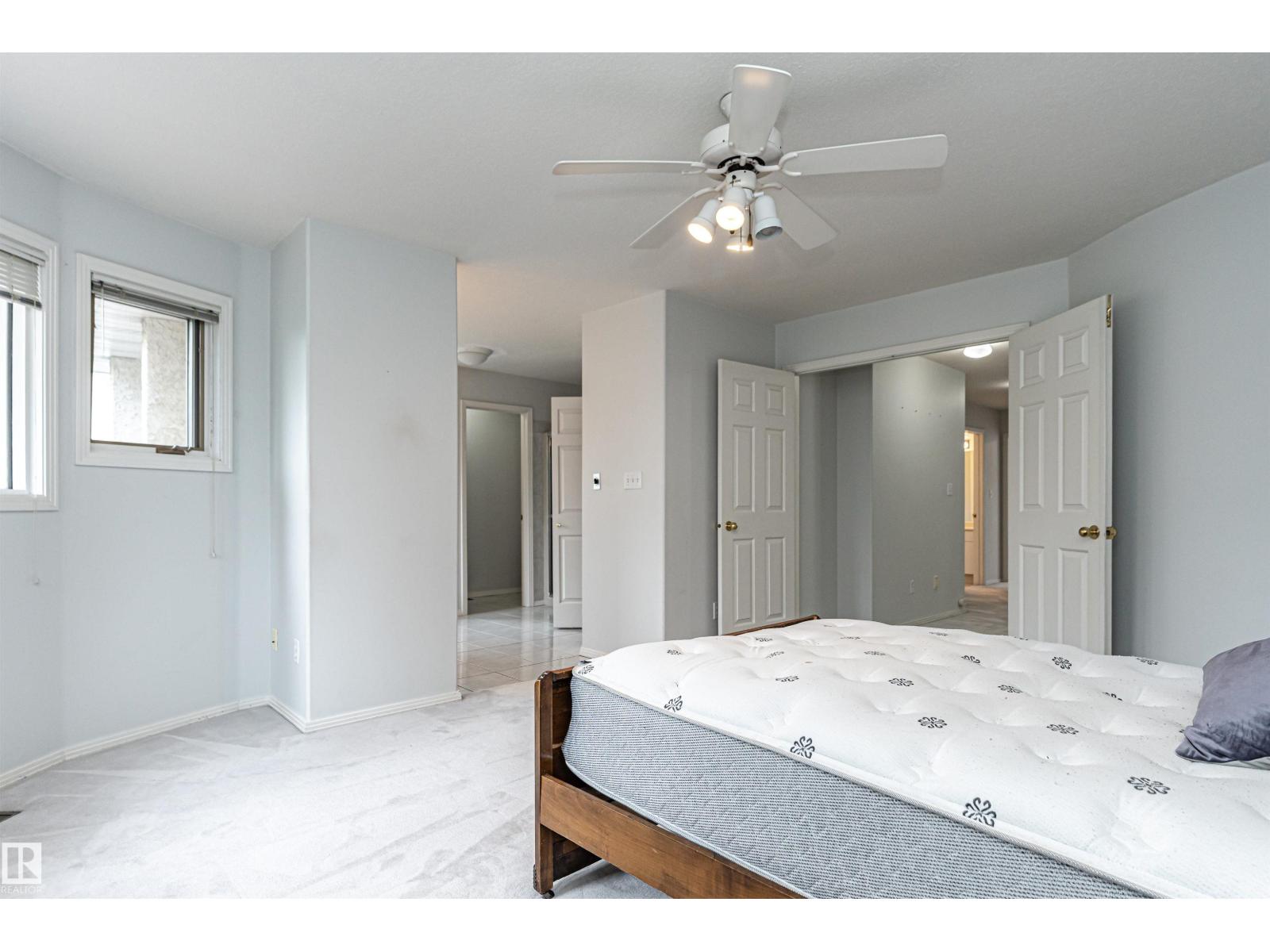 300 FERRIS WY NW - 39