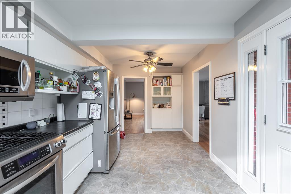 1174 Colborne ROAD - 13