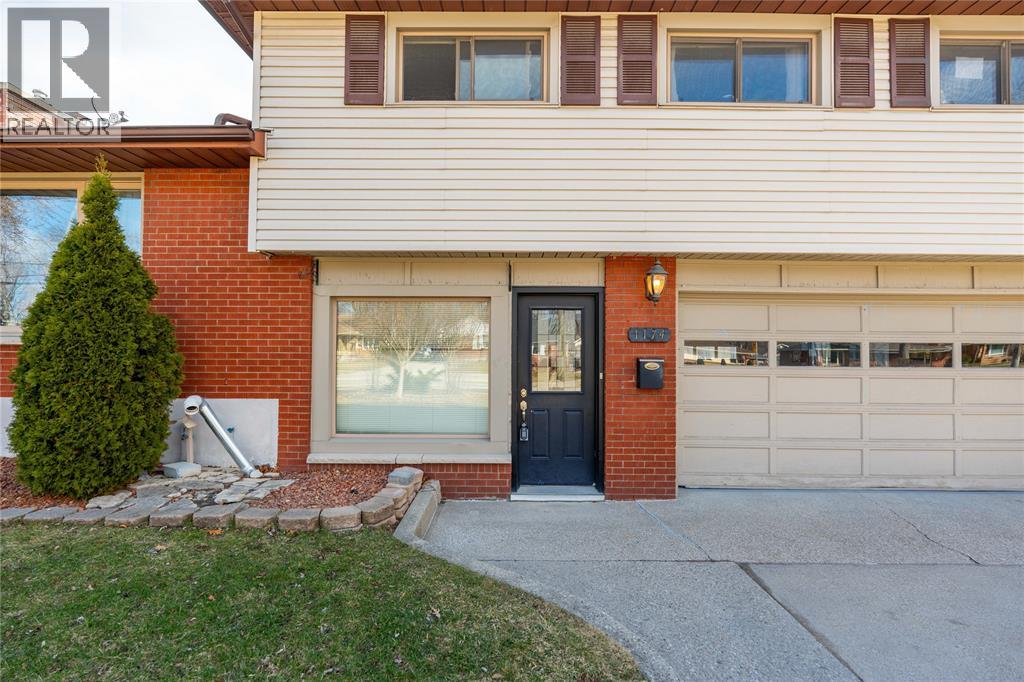 1174 Colborne ROAD - 3