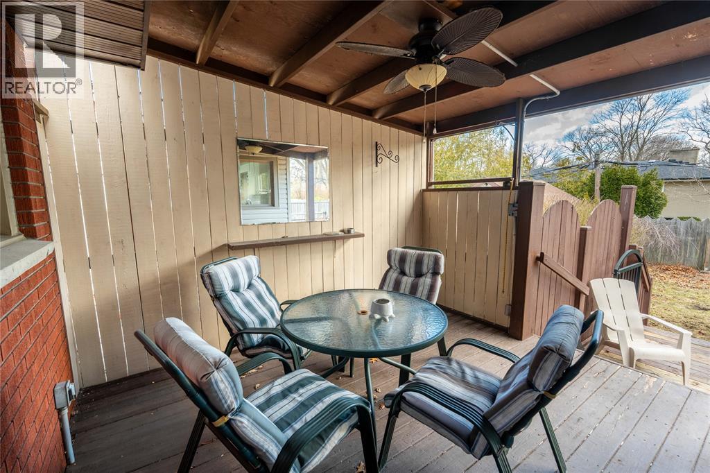 1174 Colborne ROAD - 33