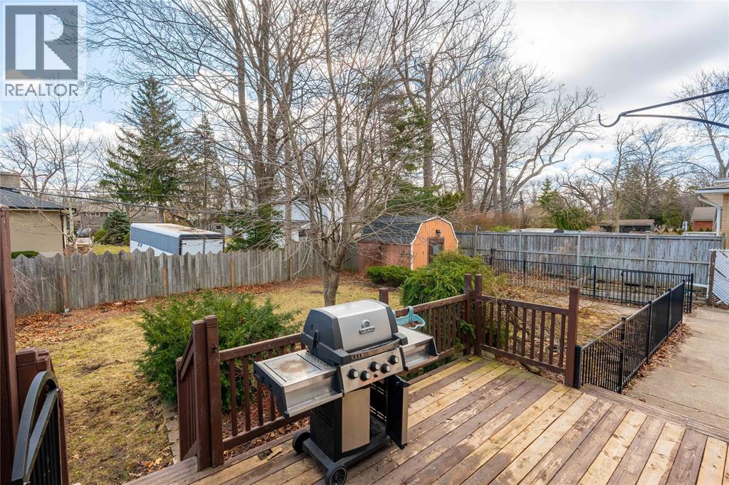 1174 Colborne ROAD - 35