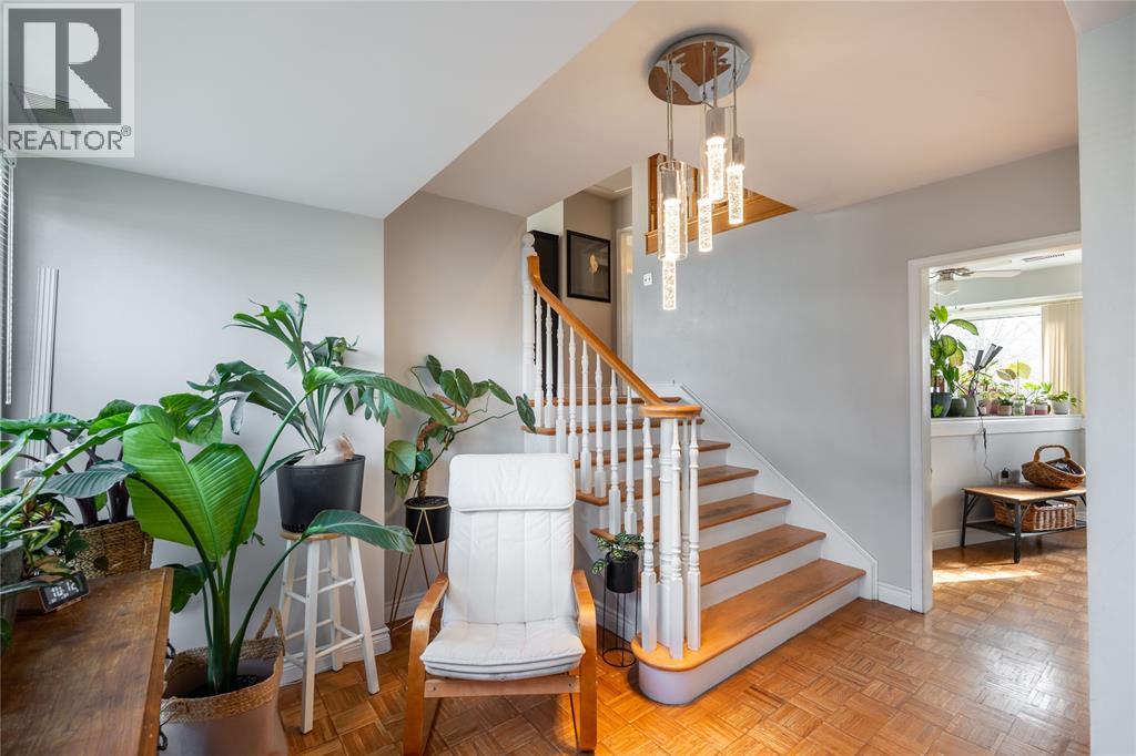 1174 Colborne ROAD - 4