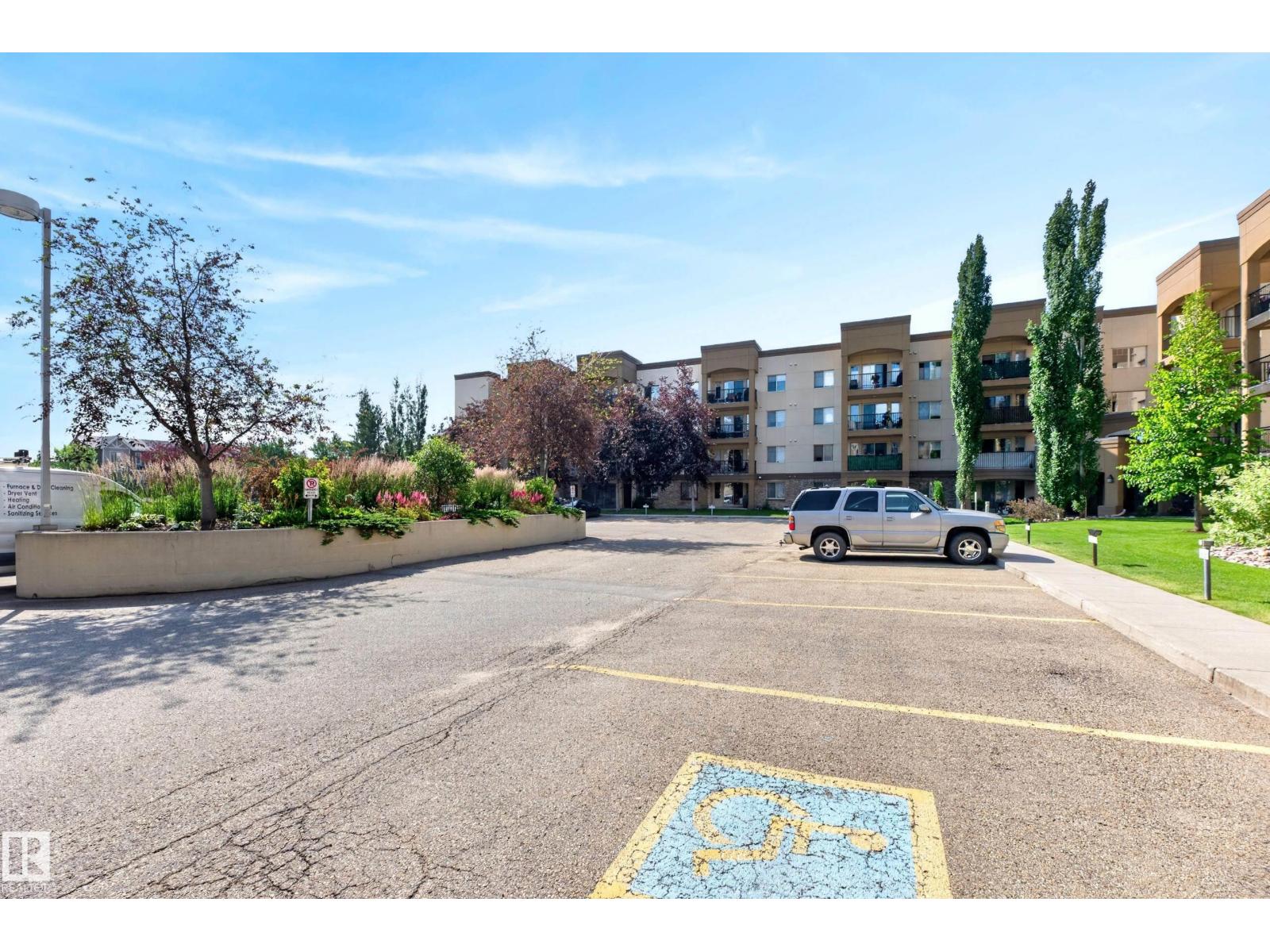 #425 400 PALISADES WY - Image 50