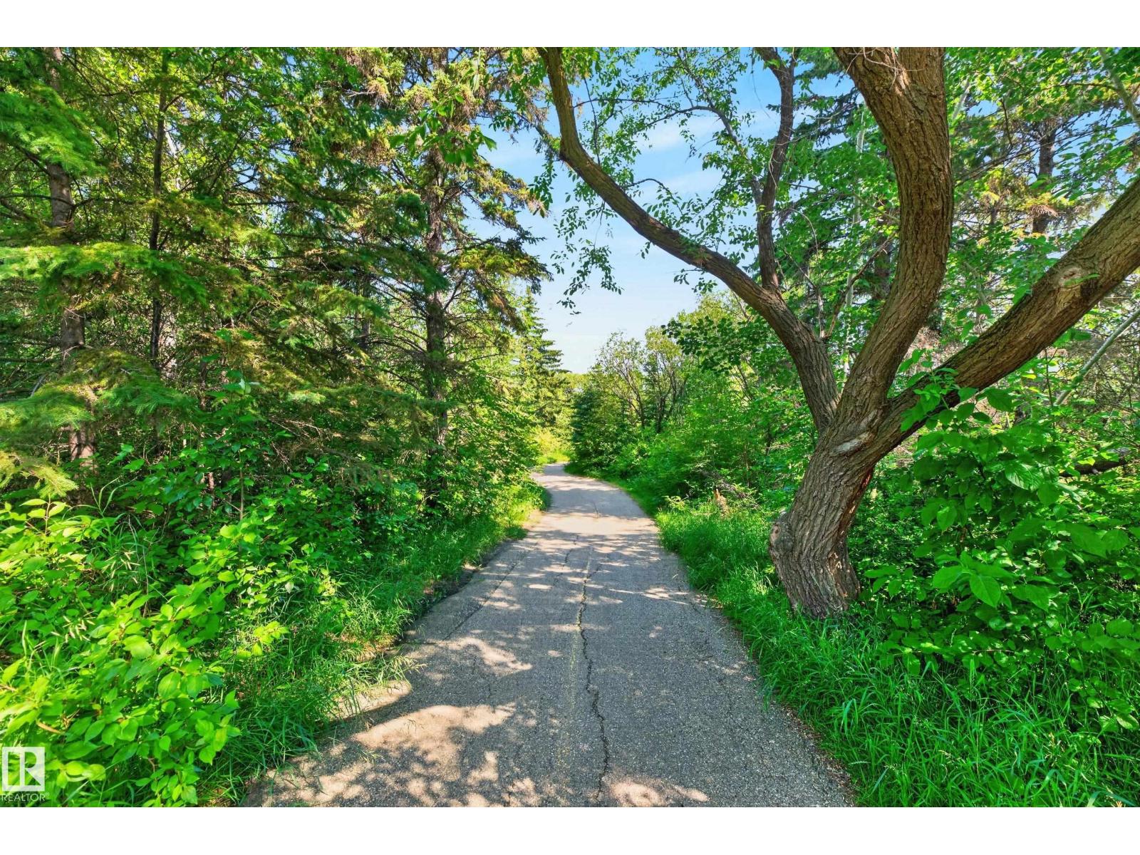 #425 400 PALISADES WY - 60