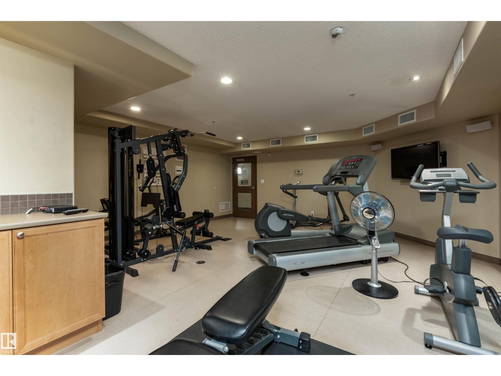#425 400 PALISADES WY - 45
