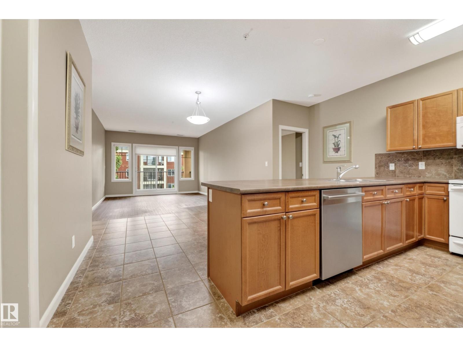 #425 400 PALISADES WY - 5